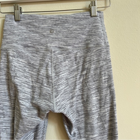 Lululemon Wunder Under Hi-Rise 7/8 Tight *25"
Wee Are From Space Ice Grey - Picture 10 of 10